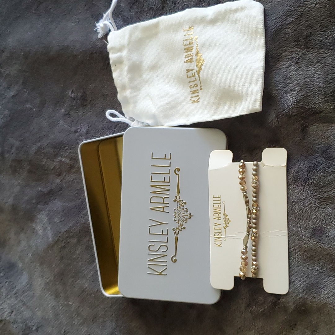 Kinsley Armelle 2pc Bracelet 26$